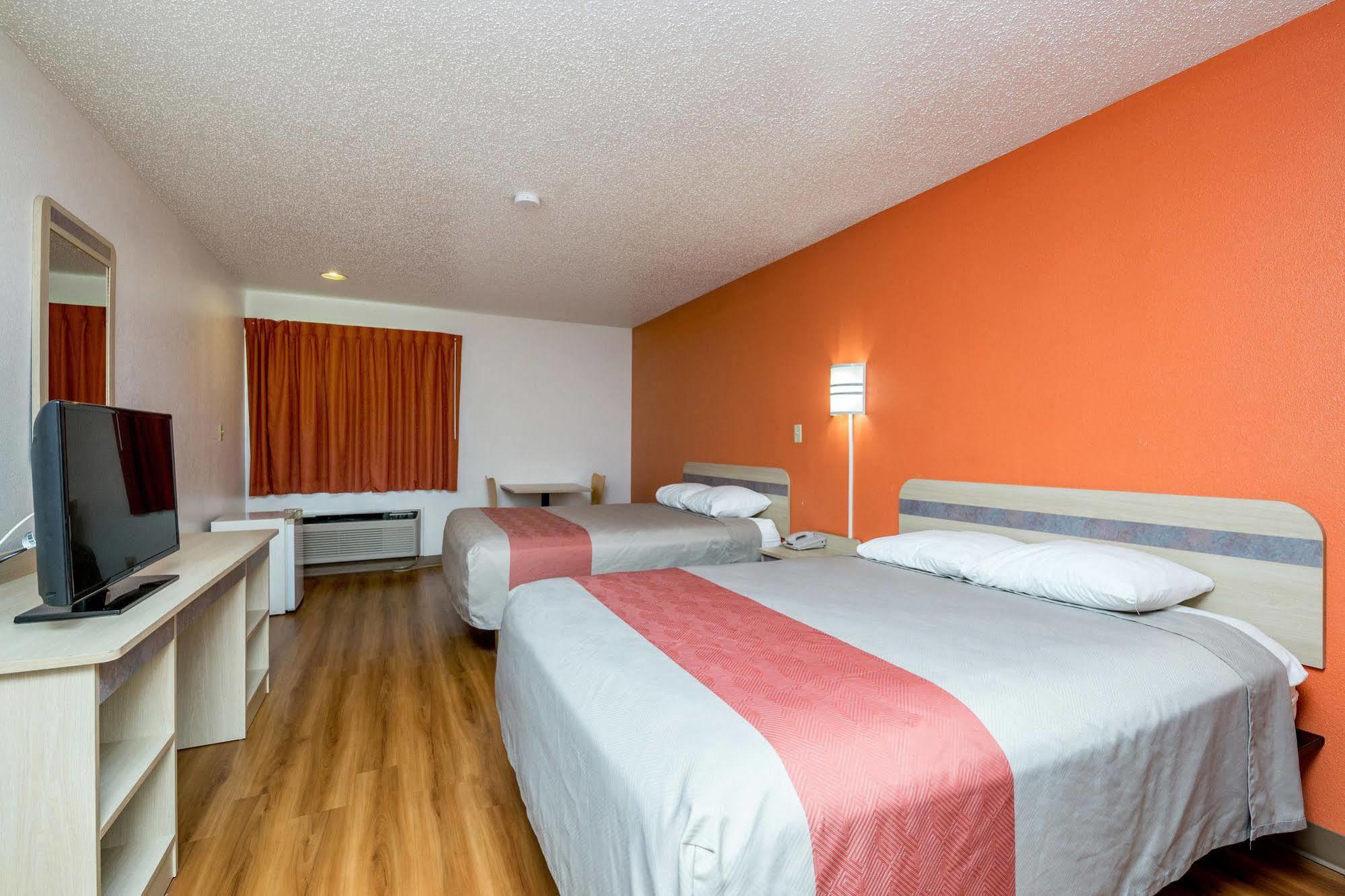 Motel 6-Waterloo, Ia Esterno foto