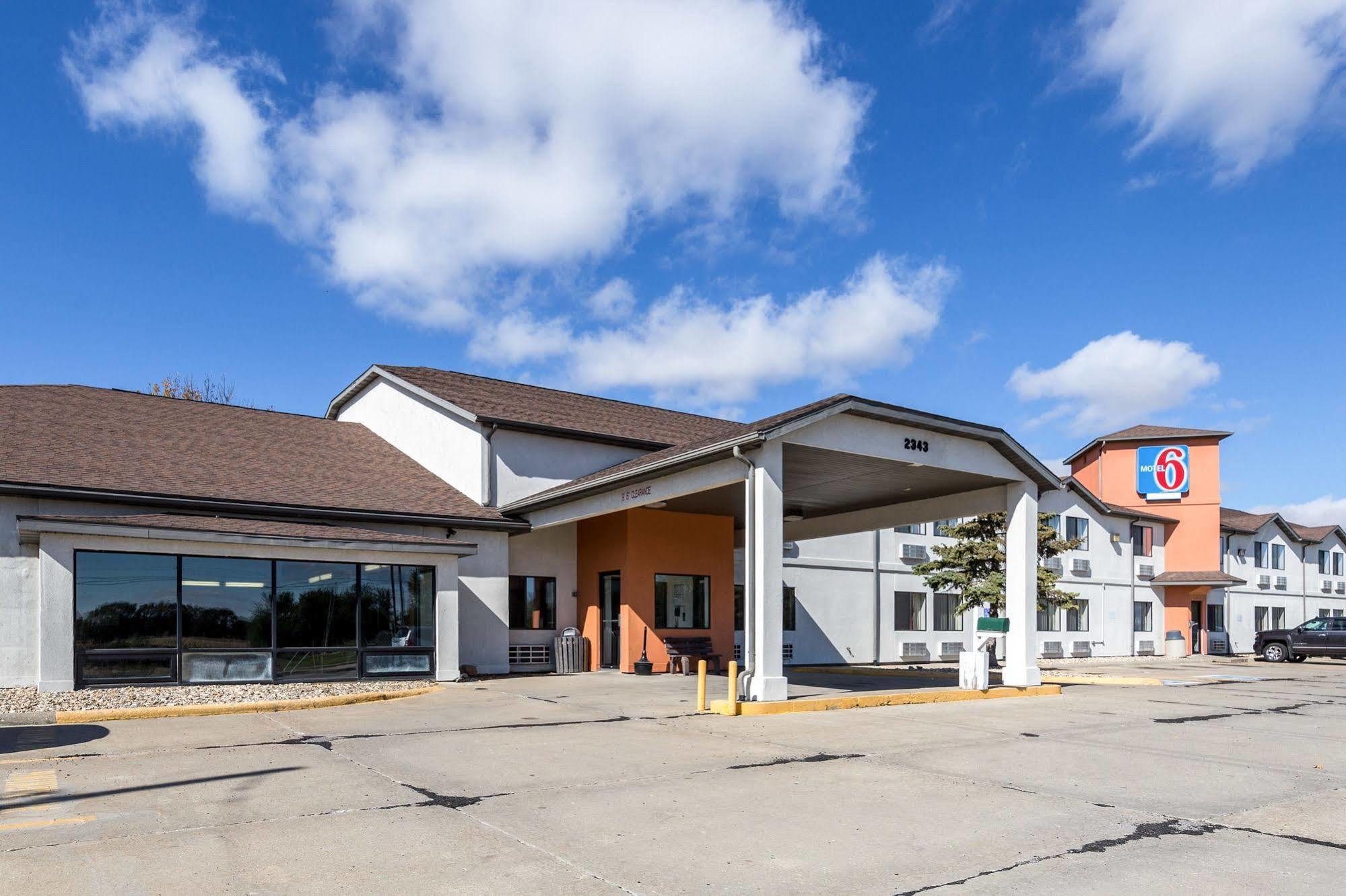 Motel 6-Waterloo, Ia Esterno foto