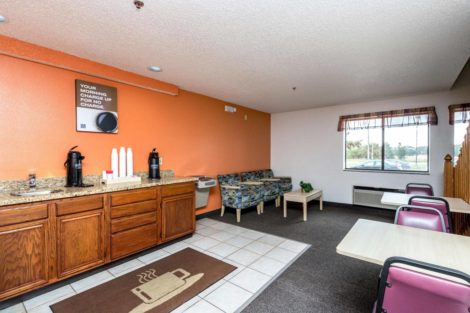 Motel 6-Waterloo, Ia Esterno foto