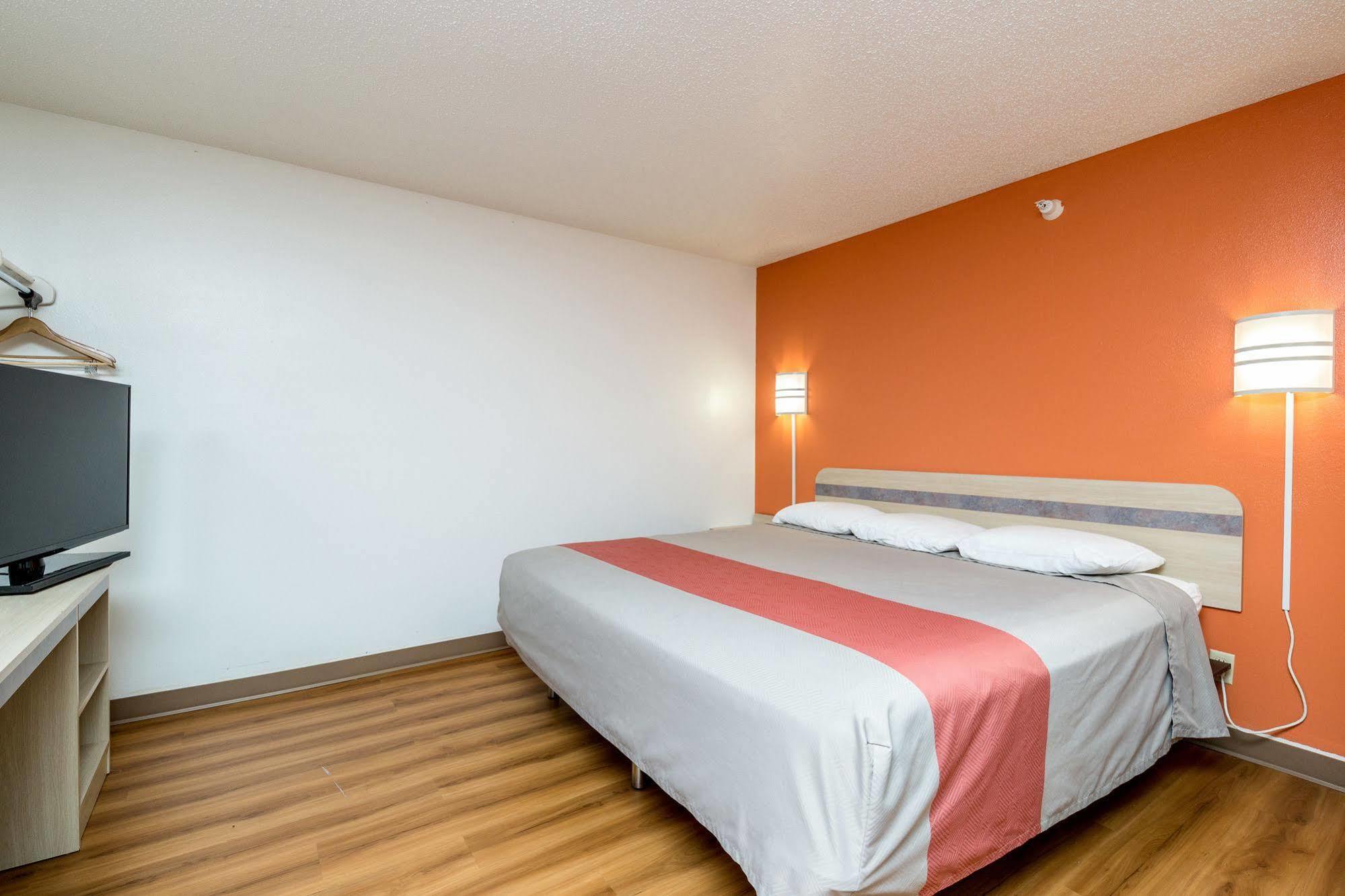 Motel 6-Waterloo, Ia Esterno foto
