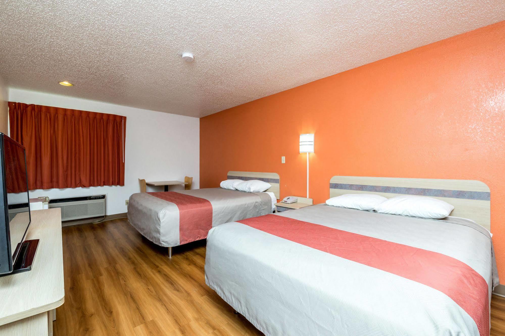 Motel 6-Waterloo, Ia Esterno foto
